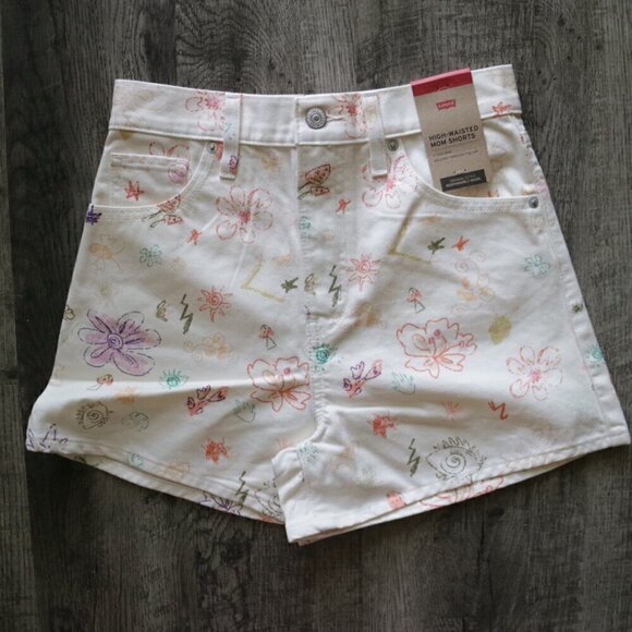 NWT Levi's High Rise Relaxed Mom Cream Denim Jean Shorts Space Doodle - Picture 4 of 16